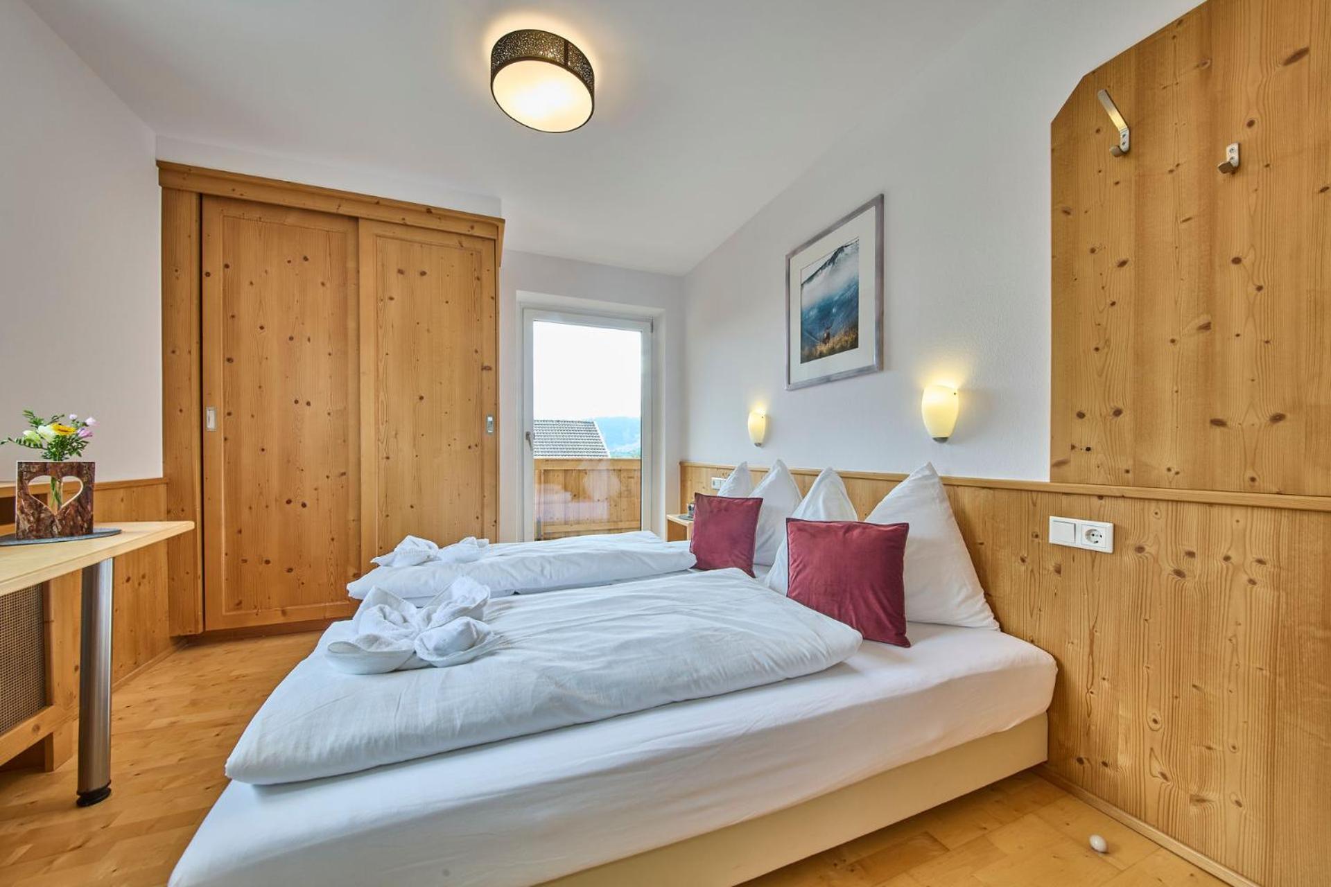 Platzhirsch Rooms - B&B - Self Check-In Piesendorf Esterno foto