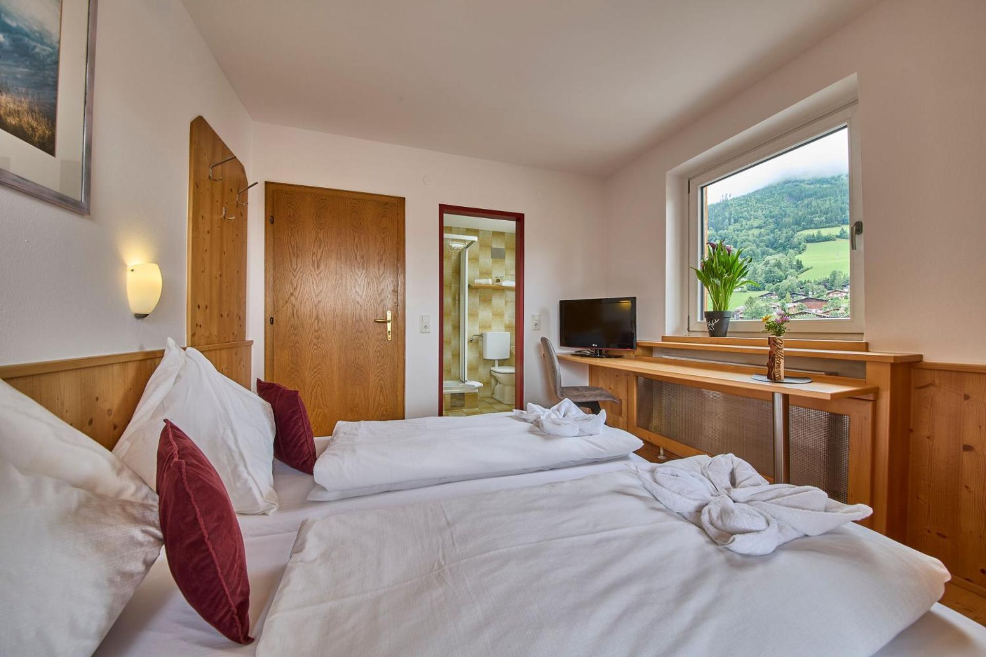 Platzhirsch Rooms - B&B - Self Check-In Piesendorf Esterno foto