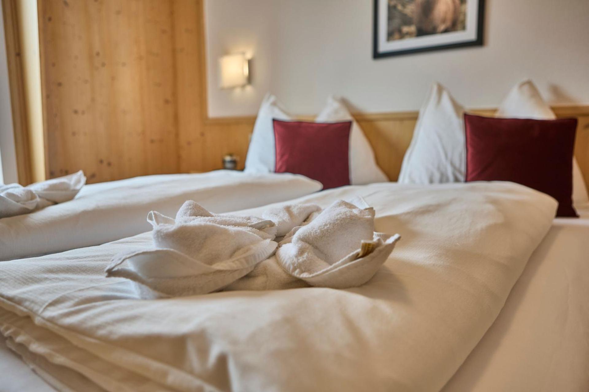 Platzhirsch Rooms - B&B - Self Check-In Piesendorf Esterno foto