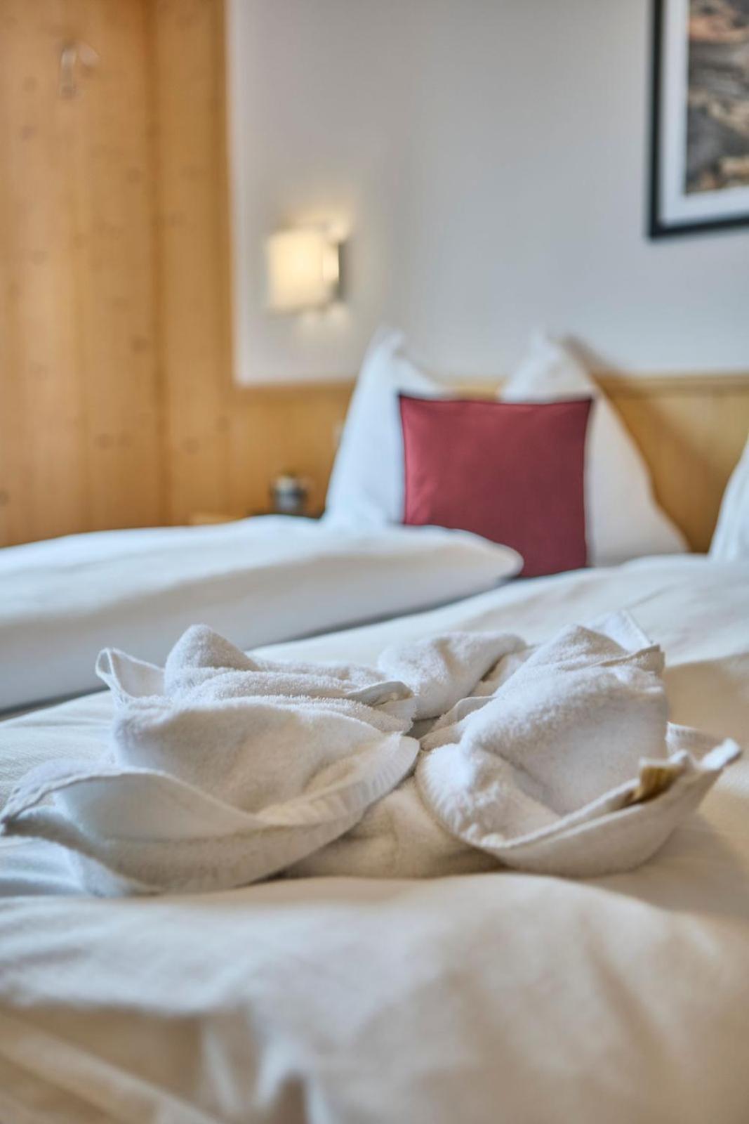 Platzhirsch Rooms - B&B - Self Check-In Piesendorf Esterno foto